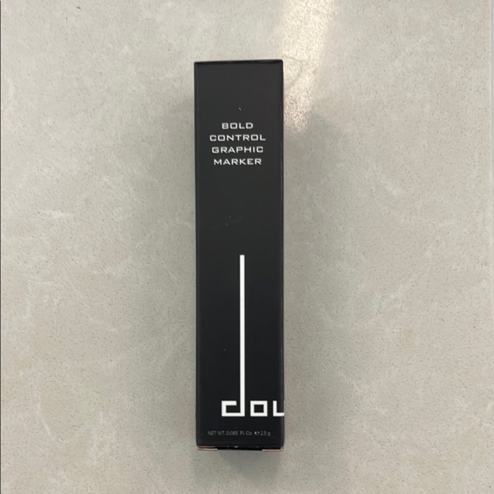 Bold Control Graphic Marker - Black